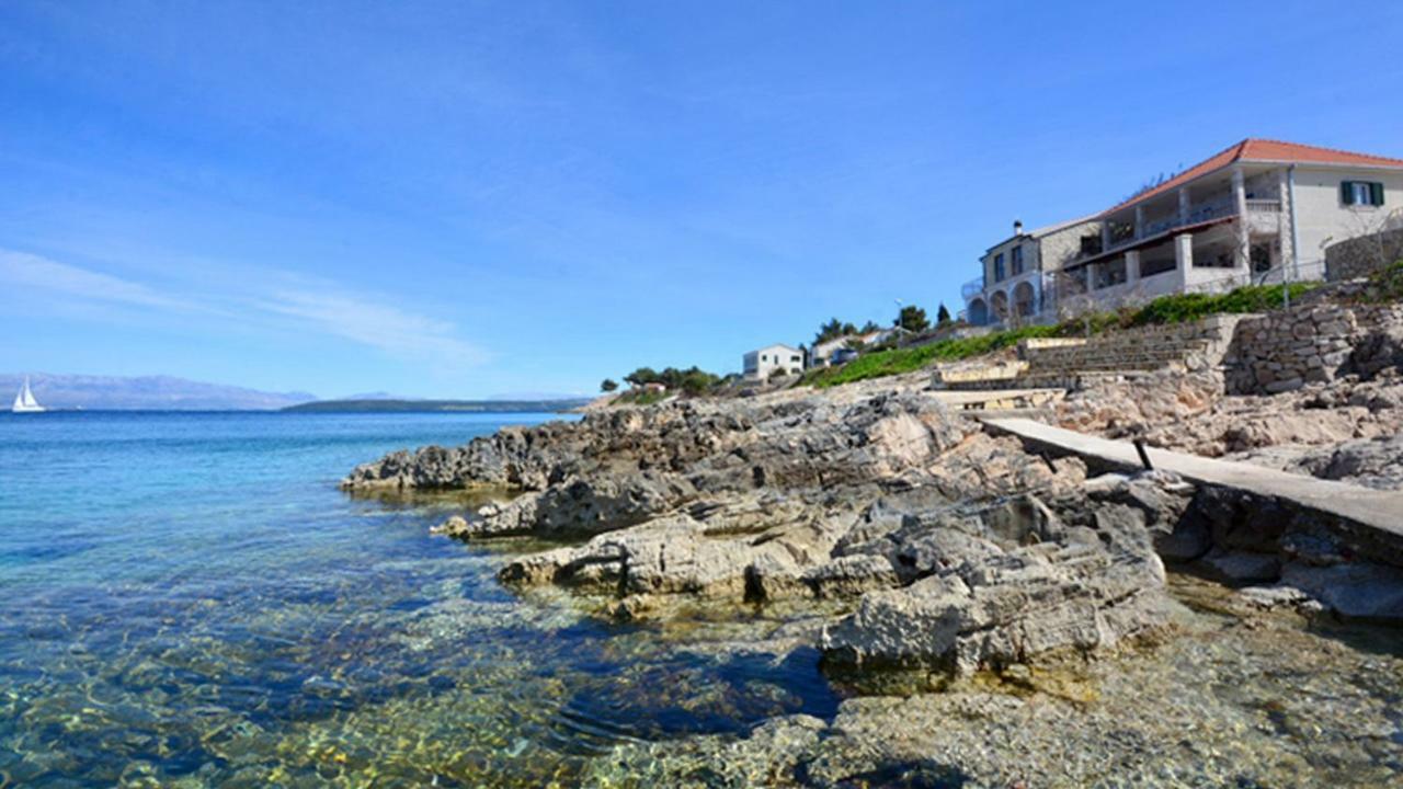 Schönes Ferienhaus direkt am Meer Stomorska Exterior foto